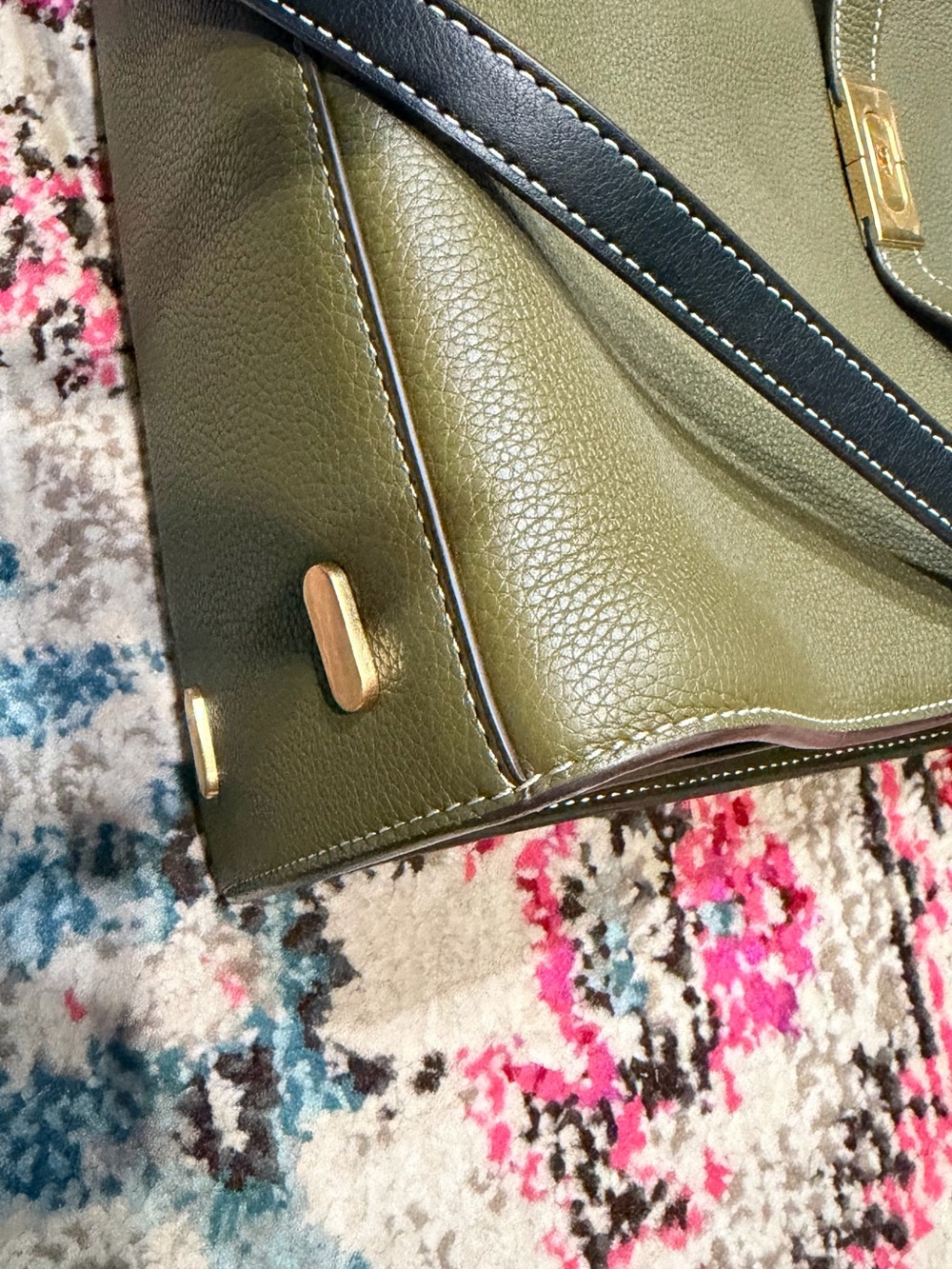 Tory Burch Lee Radziwill Olive Green Leather Tote with Gold Hardware - Picture 8 of 13